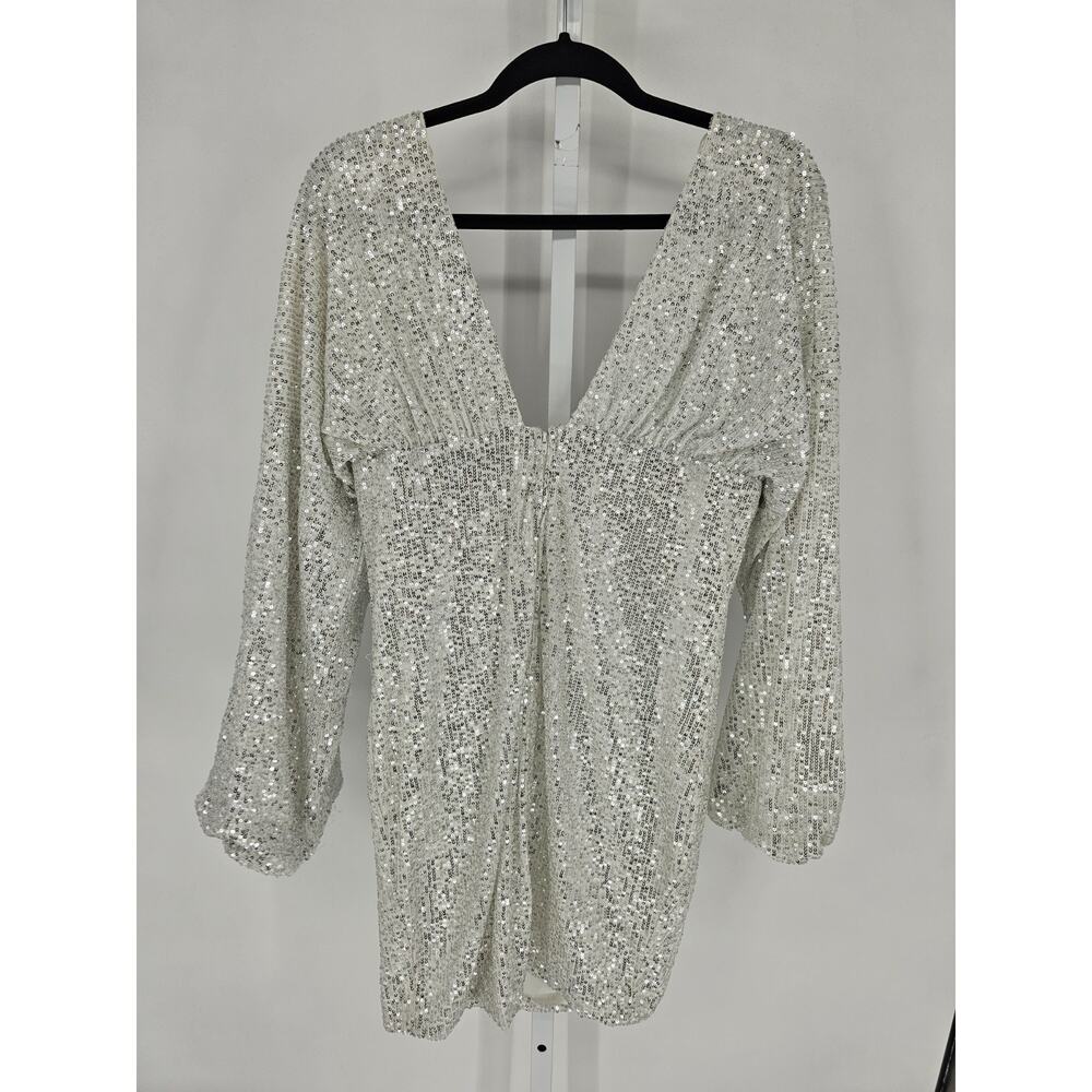 Fashion Nova Womens Sz 1X Mini Dress Silver Sequin Long Sleeve Party Formal - Picture 5 of 5